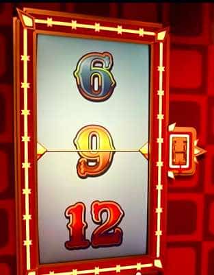 Bild på spelautomaten i Red Door Roulette som slumpar fram hur många bonusnummer spelomgången ska innehålla.